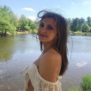 Meet your Posher, Riley